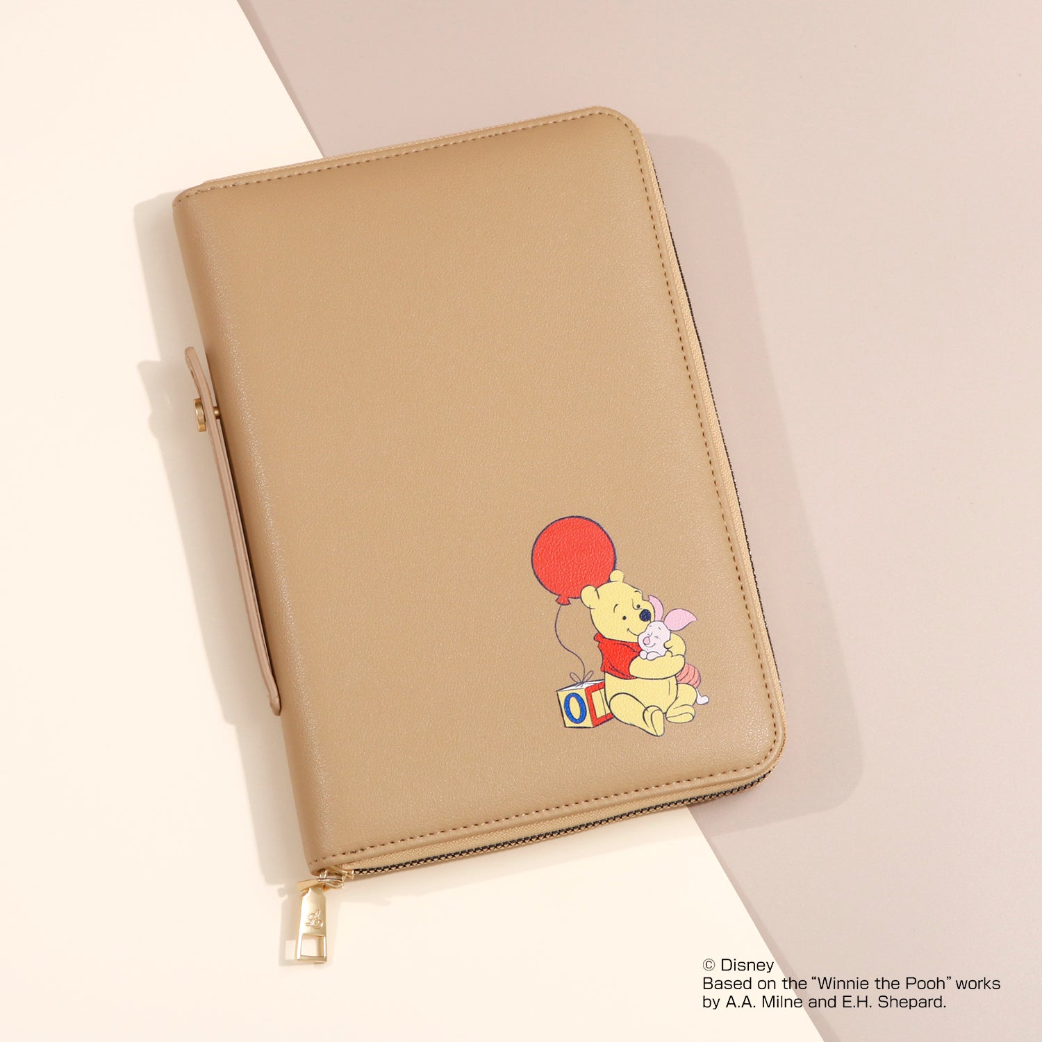 【ディズニーキャラクターライセンス商品】 Disney 母子手帳マルチケース