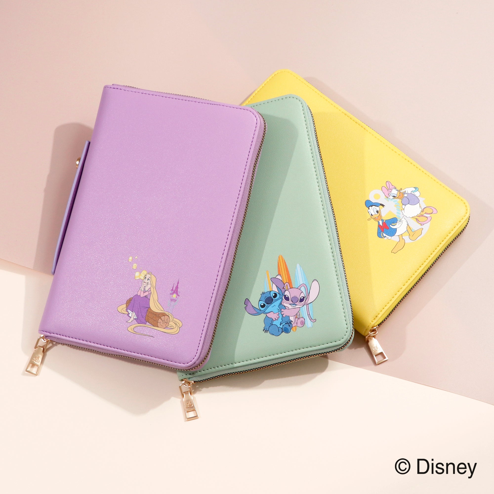 【ディズニーキャラクターライセンス商品】 Disney 母子手帳マルチケース